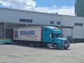 2004 Freightliner Century Class, зелёный, 3200000 рублей