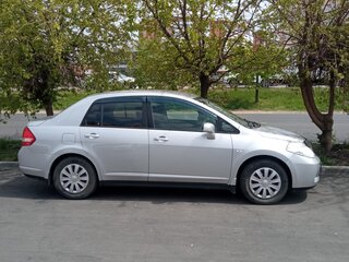 2009 Nissan Tiida Latio I, серый, 650000 рублей, вид 5
