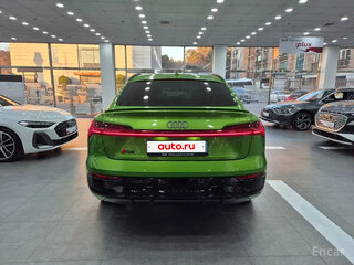 2024 Audi Q8 Sportback e-tron 55, зелёный, 10432015 рублей, вид 4