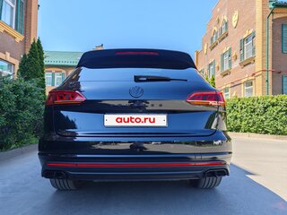2020 Volkswagen Touareg III, чёрный, 7500000 рублей, вид 5