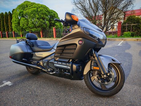 2015 Honda GL 1800 Gold Wing, серый, 1099000 рублей, вид 2