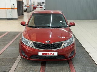2013 Kia Rio III, красный, 840000 рублей, вид 3