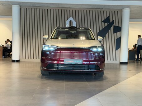 2026 Aito M7 53.4 kWh II, красный, 9100000 рублей, вид 1