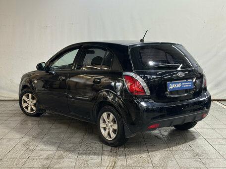 2010 Kia Rio II Рестайлинг, чёрный, 390000 рублей, вид 4