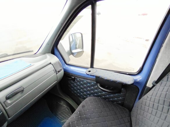 2010 ГАЗ ГАЗель (3302), синий, 1050000 рублей - вид 6