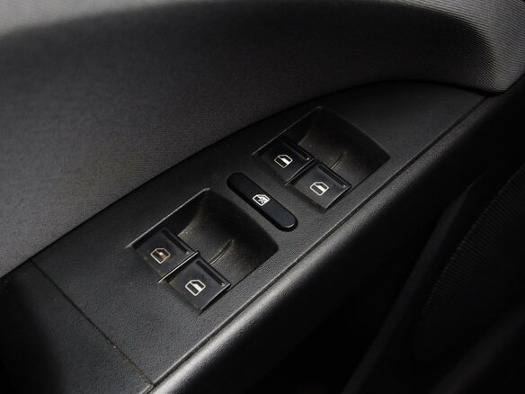 2011 SEAT Leon II Рестайлинг, серебристый - вид 19