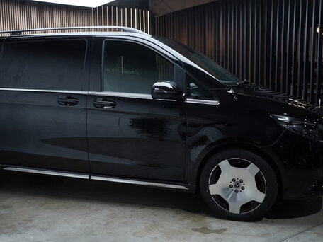2026 Mercedes-Benz V-Класс Long 300 d длинный III (W447) Рестайлинг 2, чёрный, 11999999 рублей, вид 4