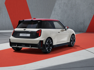 2025 Mini Hatch JCW Electric IV (F65/F66/J01), белый, 6390000 рублей, вид 5