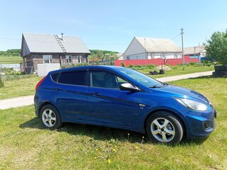 2011 Hyundai Solaris I, синий, 620000 рублей, вид 2