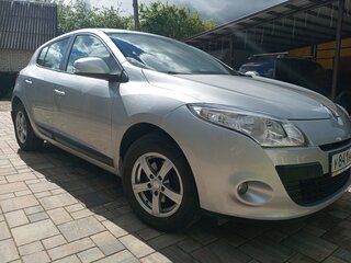 2011 Renault Megane III, серебристый, 1090000 рублей, вид 1