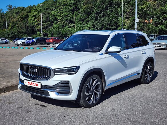 2023 Geely Monjaro (Xingyue L) I, белый, 3100000 рублей