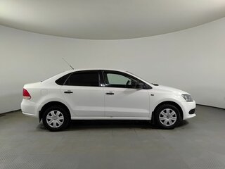 2012 Volkswagen Polo V, белый, 490751 рублей, вид 4