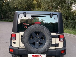 2011 Jeep Wrangler III (JK), бежевый, 2670000 рублей, вид 5