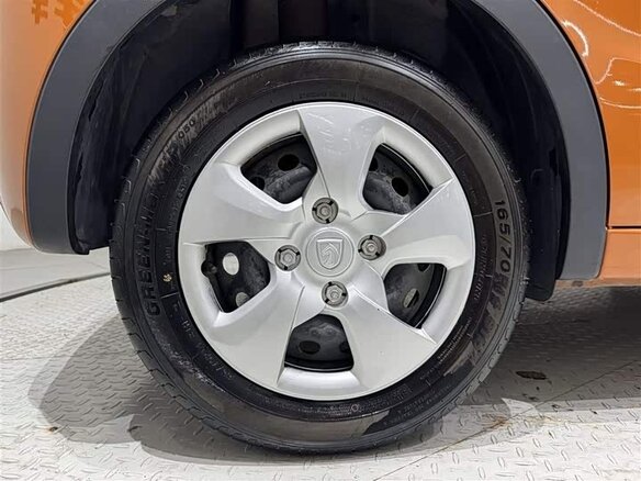 2019 Baojun 310 I, оранжевый, 1036000 рублей - вид 22