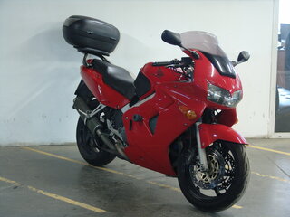 1998 Honda VFR 800, красный, 260000 рублей, вид 1