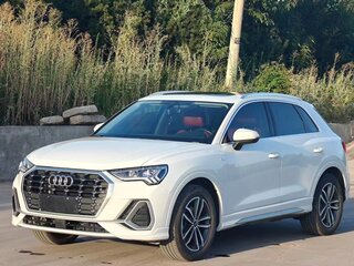 2022 Audi Q3 35 TFSI II (F3), белый, 1960000 рублей, вид 1