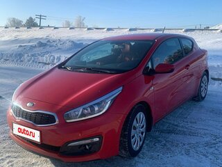 2016 Kia Ceed II Рестайлинг, красный, 1550000 рублей, вид 1