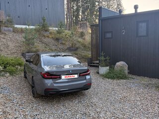 2020 BMW 5 серии 530i xDrive VII (G30/G31/G38) Рестайлинг, серый, 4500000 рублей, вид 3