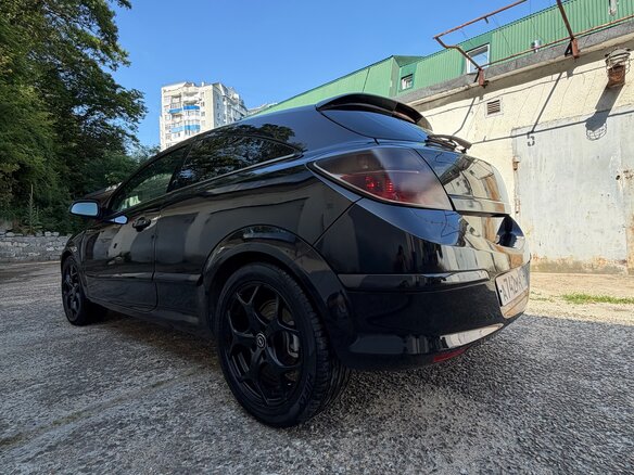 2007 Opel Astra GTC H Рестайлинг, чёрный, 535000 рублей - вид 6
