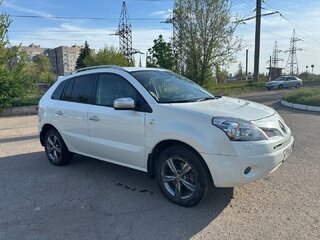 2011 Renault Koleos I, белый, 1550000 рублей, вид 2