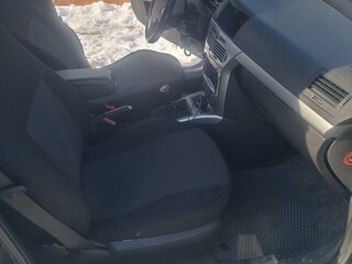 2013 Opel Astra H Рестайлинг, чёрный, 580999 рублей, вид 2