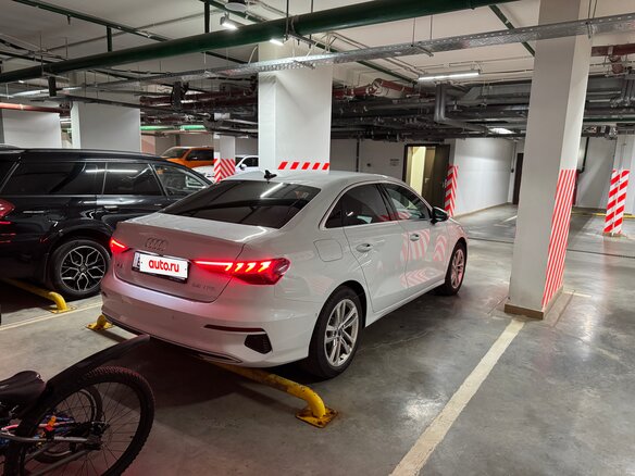2021 Audi A3 35 TFSI IV (8Y), белый, 2990000 рублей - вид 4