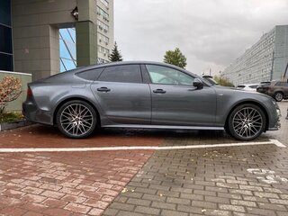2015 Audi A7 I (4G) Рестайлинг, серый, 3000000 рублей, вид 2
