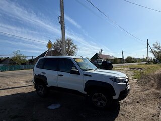 2023 Lada (ВАЗ) Niva Travel I, белый, 970000 рублей, вид 3