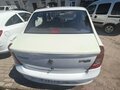 2011 Renault Logan I Рестайлинг, белый, 340000 рублей - вид 3