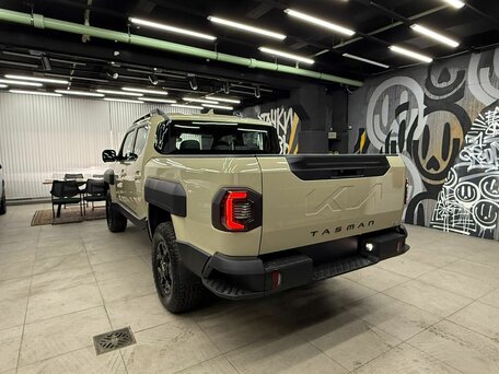 2025 Kia Tasman, серый, 6300000 рублей, вид 3