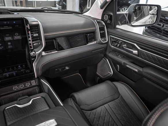 2026 Ram 1500 Crew Cab V Рестайлинг, белый, 10814927 рублей - вид 32