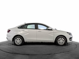 2025 Lada (ВАЗ) Vesta I Рестайлинг (NG), белый, 1390000 рублей, вид 4