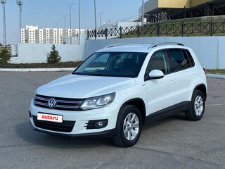 2016 Volkswagen Tiguan I Рестайлинг, белый, 1830000 рублей, вид 1