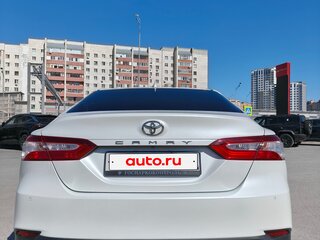 2020 Toyota Camry VIII (XV70), белый, 2970000 рублей, вид 5