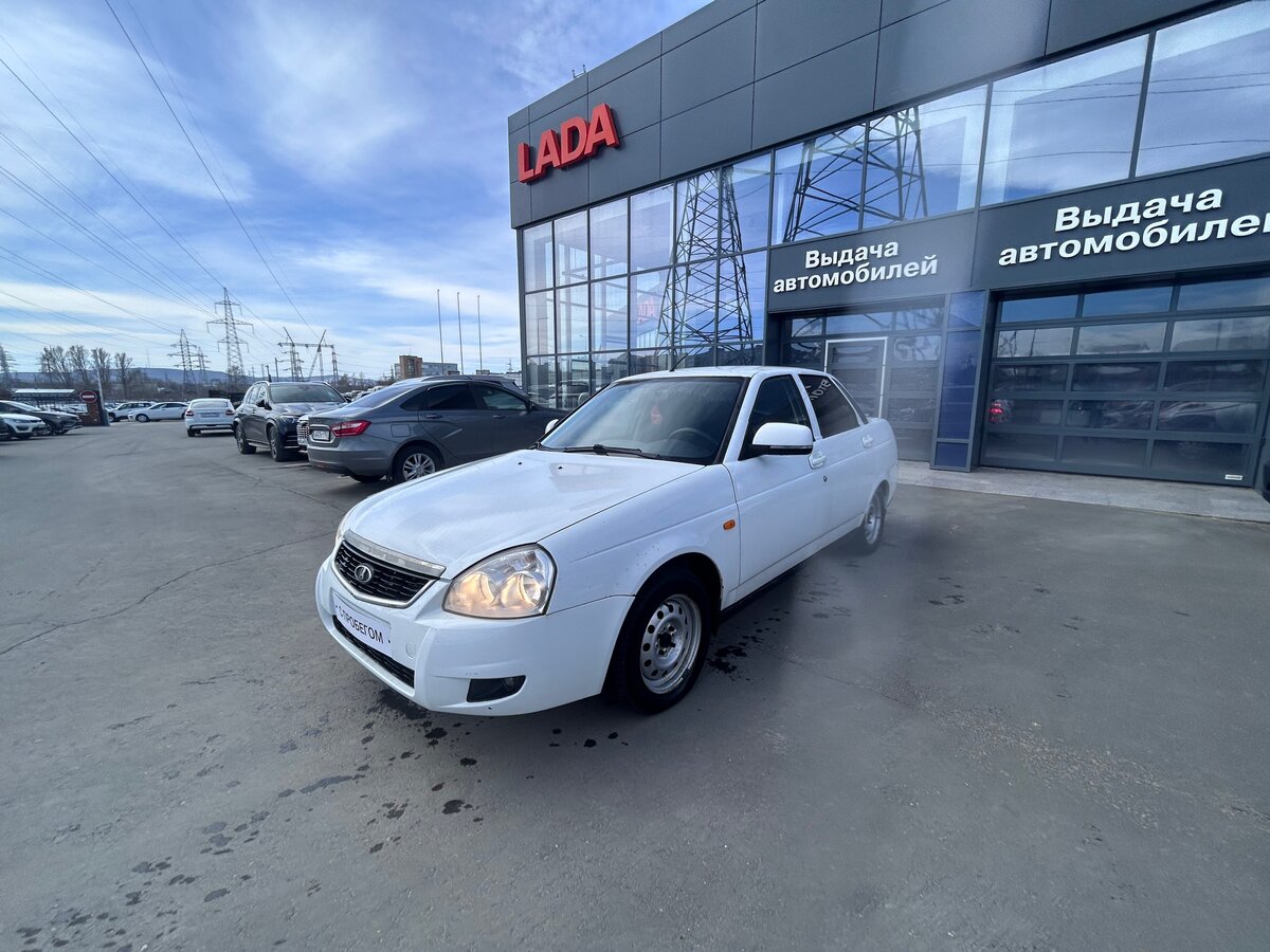 Открыть фотографии: Lada (ВАЗ) Priora I Рестайлинг