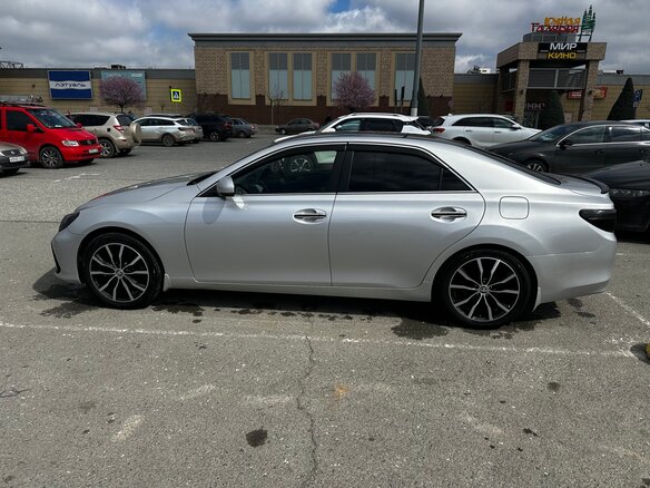 2018 Toyota Mark X II Рестайлинг 2, серый, 2500000 рублей - вид 9