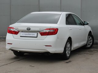 2014 Toyota Camry VII (XV50), белый, 1399000 рублей, вид 2