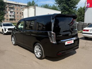 2013 Honda Stepwgn Spada IV Рестайлинг, чёрный, 1720000 рублей, вид 4