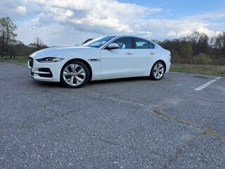 2020 Jaguar XE I Рестайлинг, белый, 2250000 рублей, вид 5