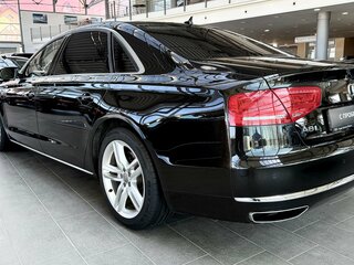 2013 Audi A8 Long III (D4), чёрный, 3400000 рублей, вид 5