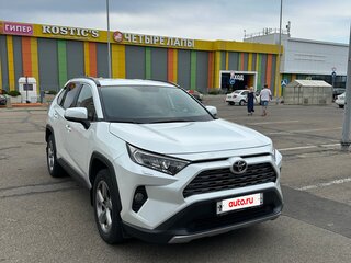 2019 Toyota RAV4 V (XA50), белый, 3300000 рублей, вид 4