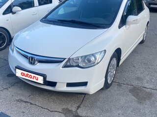 2008 Honda Civic VIII, белый, 600000 рублей, вид 1