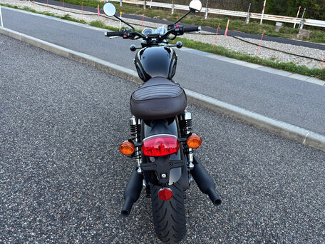 2026 Triumph Bonneville T120, чёрный, 1500000 рублей, вид 4
