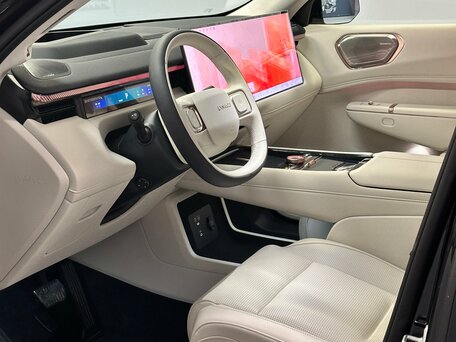 2026 Lynk & Co 900, чёрный, 8500000 рублей, вид 3