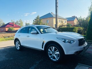 2015 Infiniti QX70, белый, 2250000 рублей, вид 5