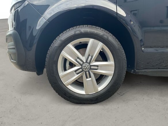 2022 Volkswagen Multivan T6 Рестайлинг, синий, 5350000 рублей - вид 17