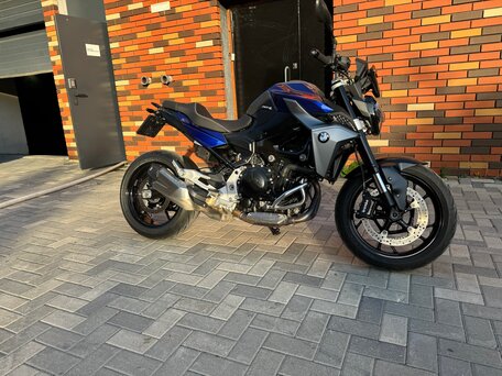 2020 BMW F 900 R, синий, 799000 рублей, вид 2