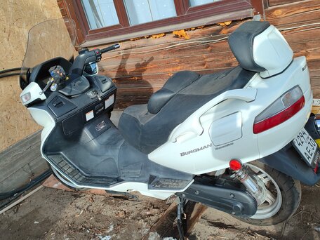 2013 Suzuki Burgman (SkyWave) 650, белый, 490000 рублей, вид 4