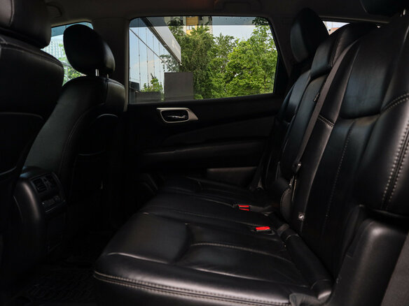 2016 Nissan Pathfinder IV, серый - вид 10