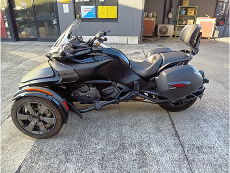 2016 BRP Can-Am Spyder, чёрный, 1280000 рублей, вид 1